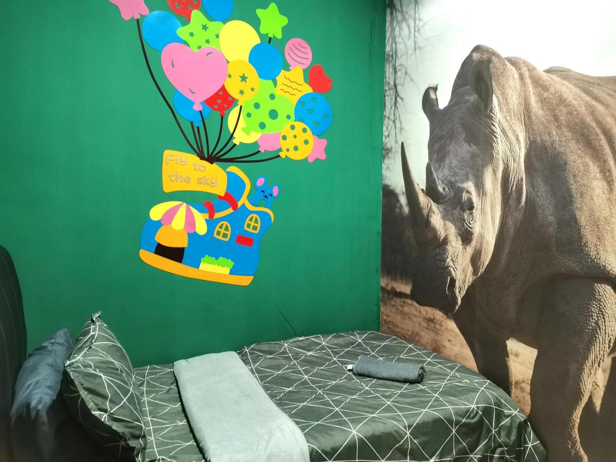 Cozy Forest Themed Homestay 4 Bedroom クアラルンプール エクステリア 写真