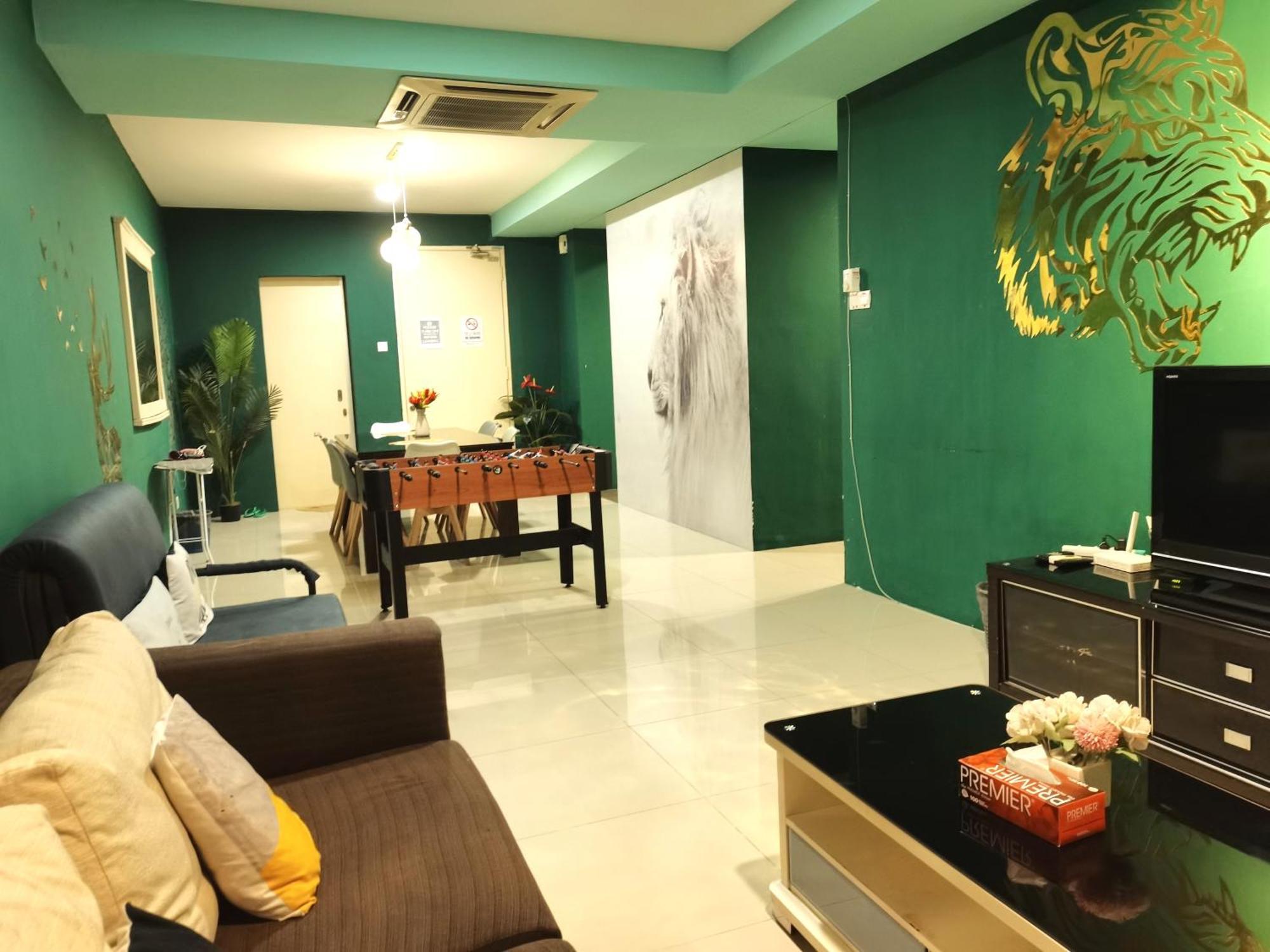 Cozy Forest Themed Homestay 4 Bedroom クアラルンプール エクステリア 写真